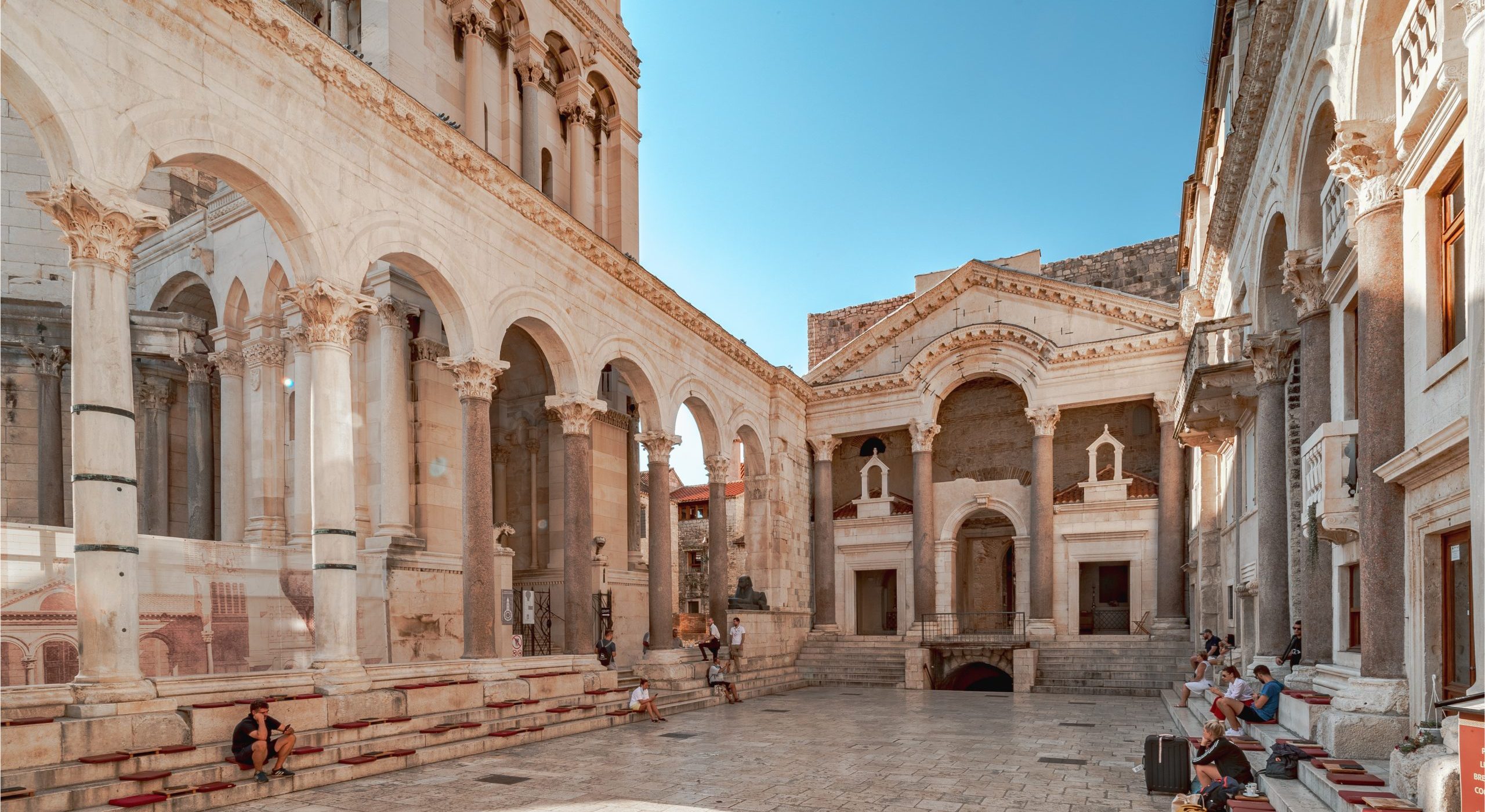 Split and Salona Cultural Heritage Day Tour from Trogir